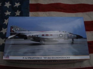 Hasegawa 00879  F-4 J Phantom II  Diamondbacks